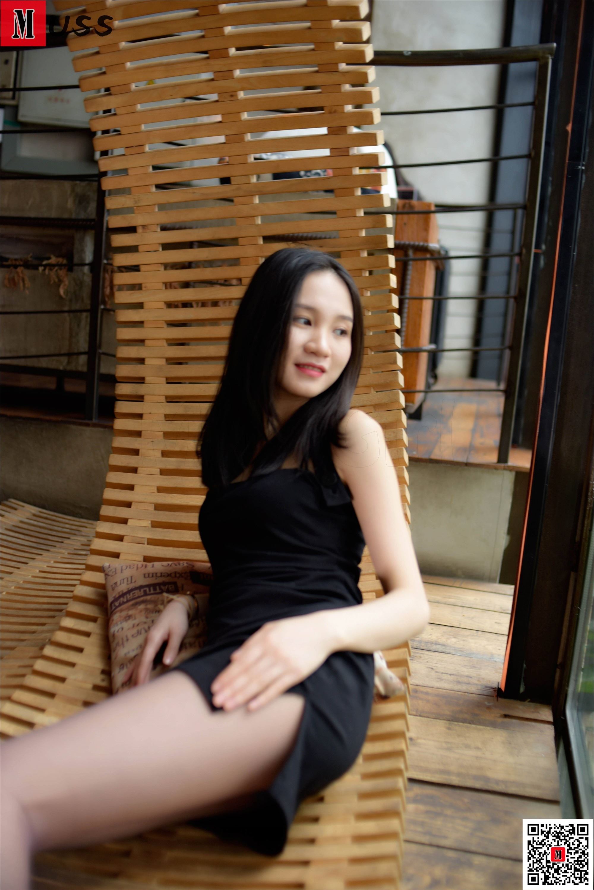 MussGirl慕丝女郎  NO.186 黑色连衣裙肉丝